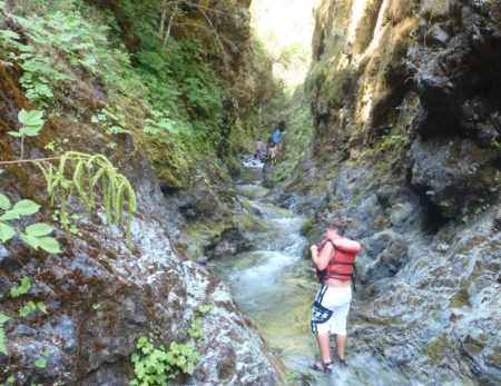 Side Creek Hike on the Rogue River