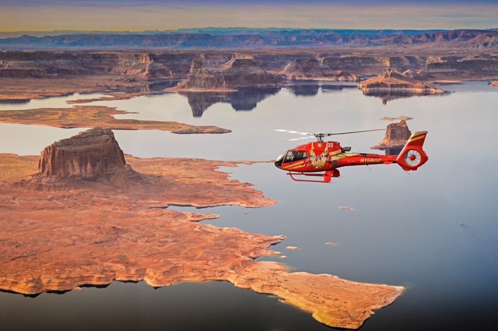 helicopter tour over Lake Mead near Las Vegas