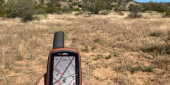 inreach devise being used for wilderness travel