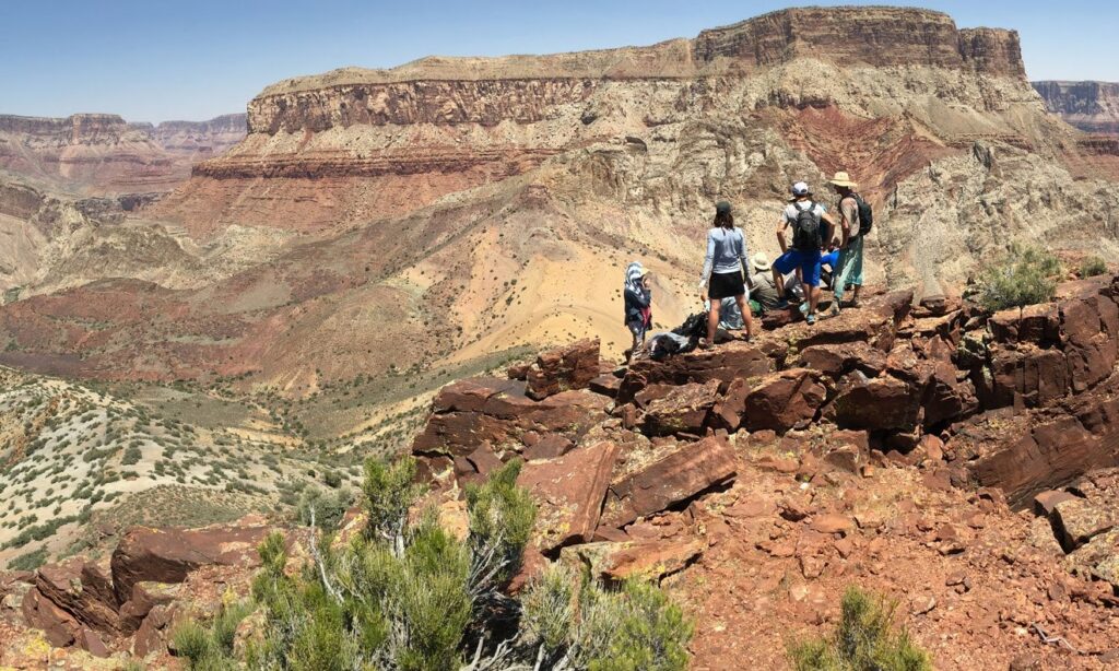 hiking to overlook on Grand Canyon rafting trip